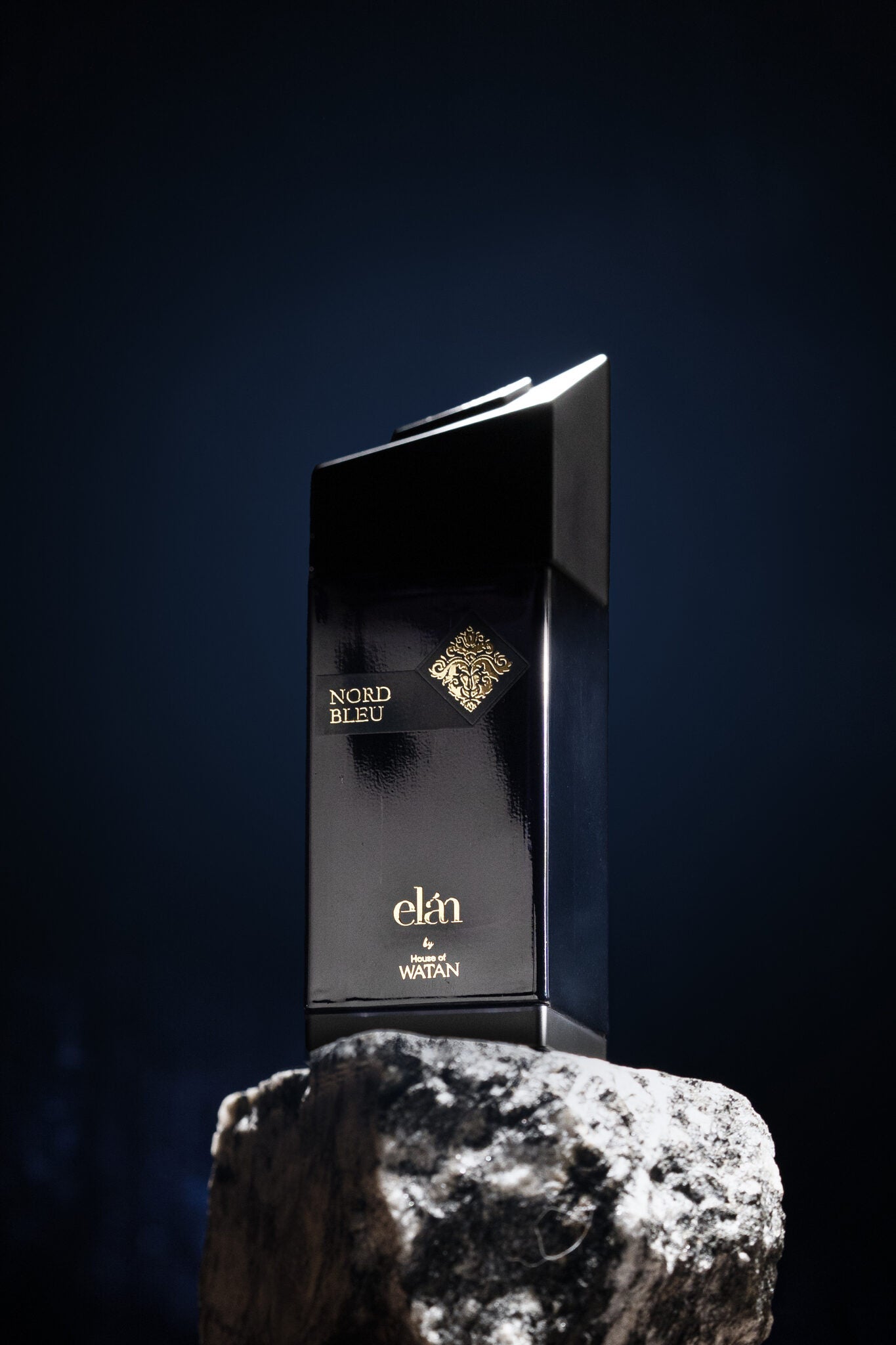 Nord Bleu by House of Watan unsiex perfume