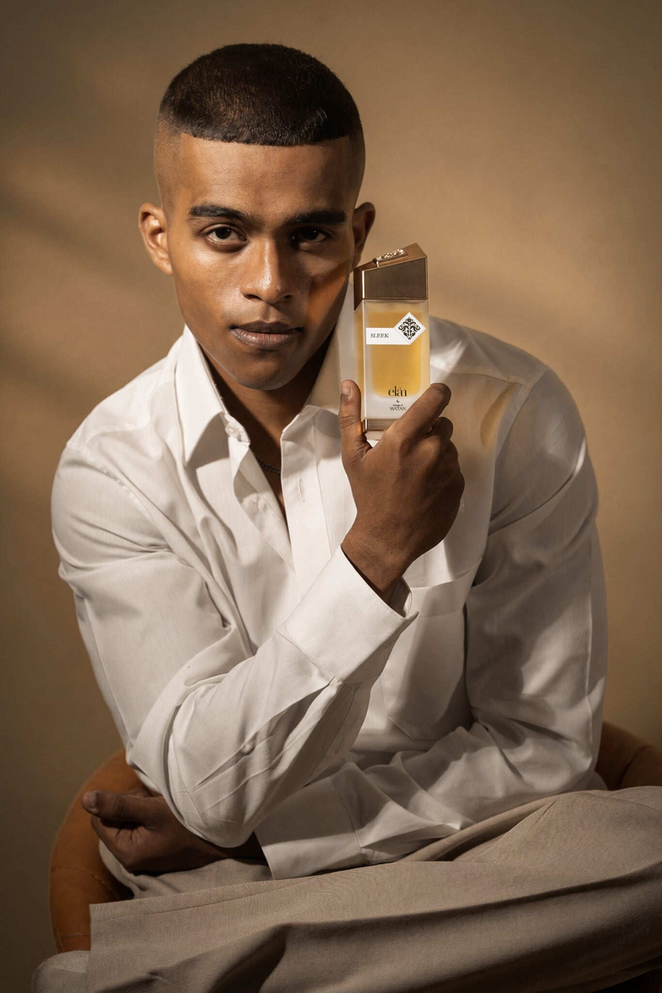 sleek unisex perfume house of watan